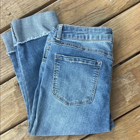 d. jeans Capri Jeans - Picture 7 of 7